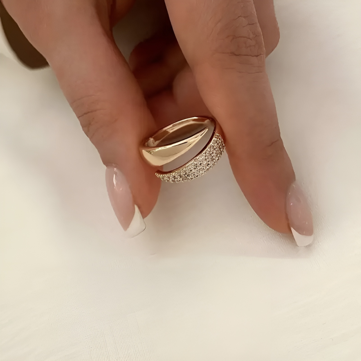 Eleganter Ring