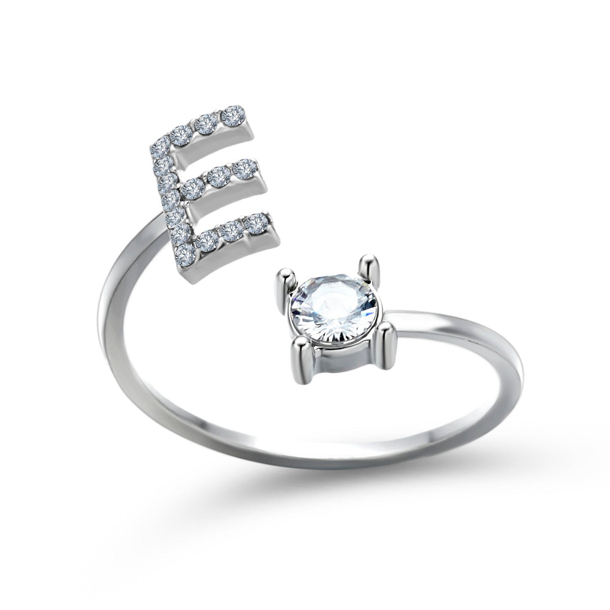Eleganter Ring mit Initialen, um Erinnerungen lebendig zu halten