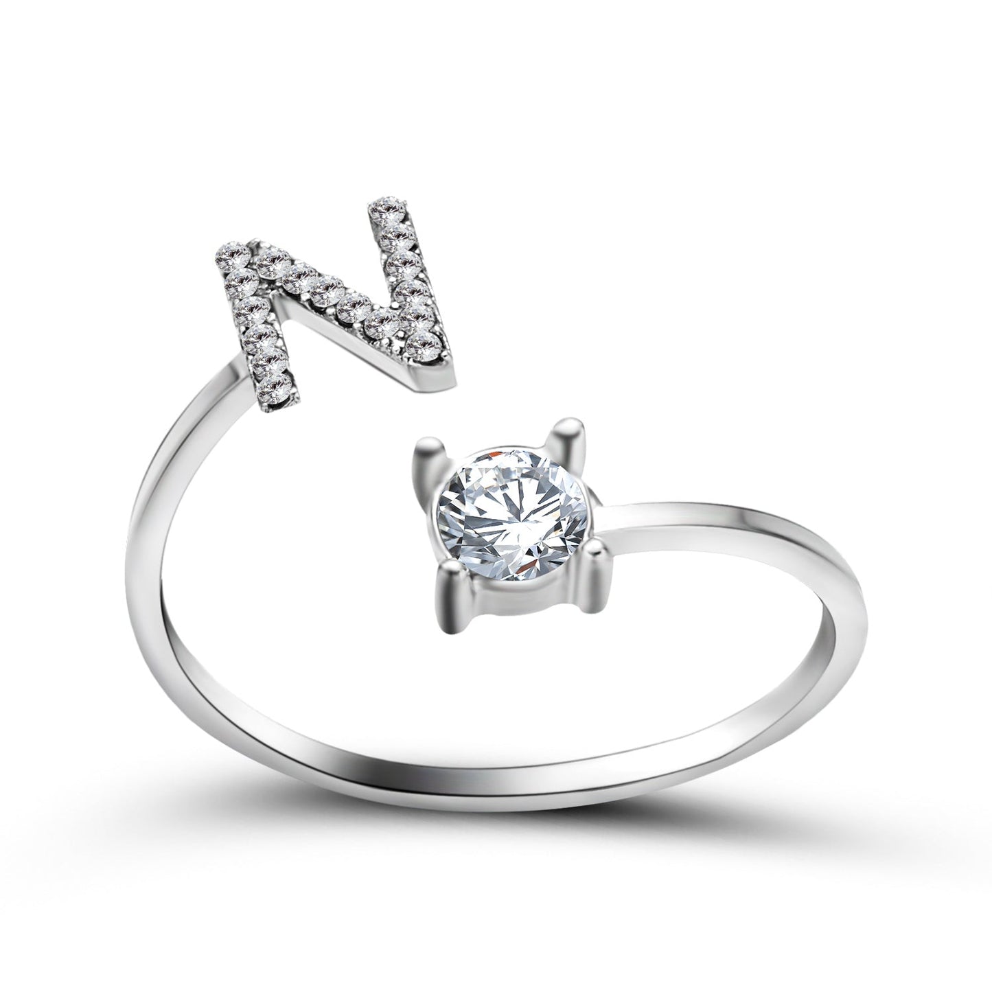 Eleganter Ring mit Initialen, um Erinnerungen lebendig zu halten