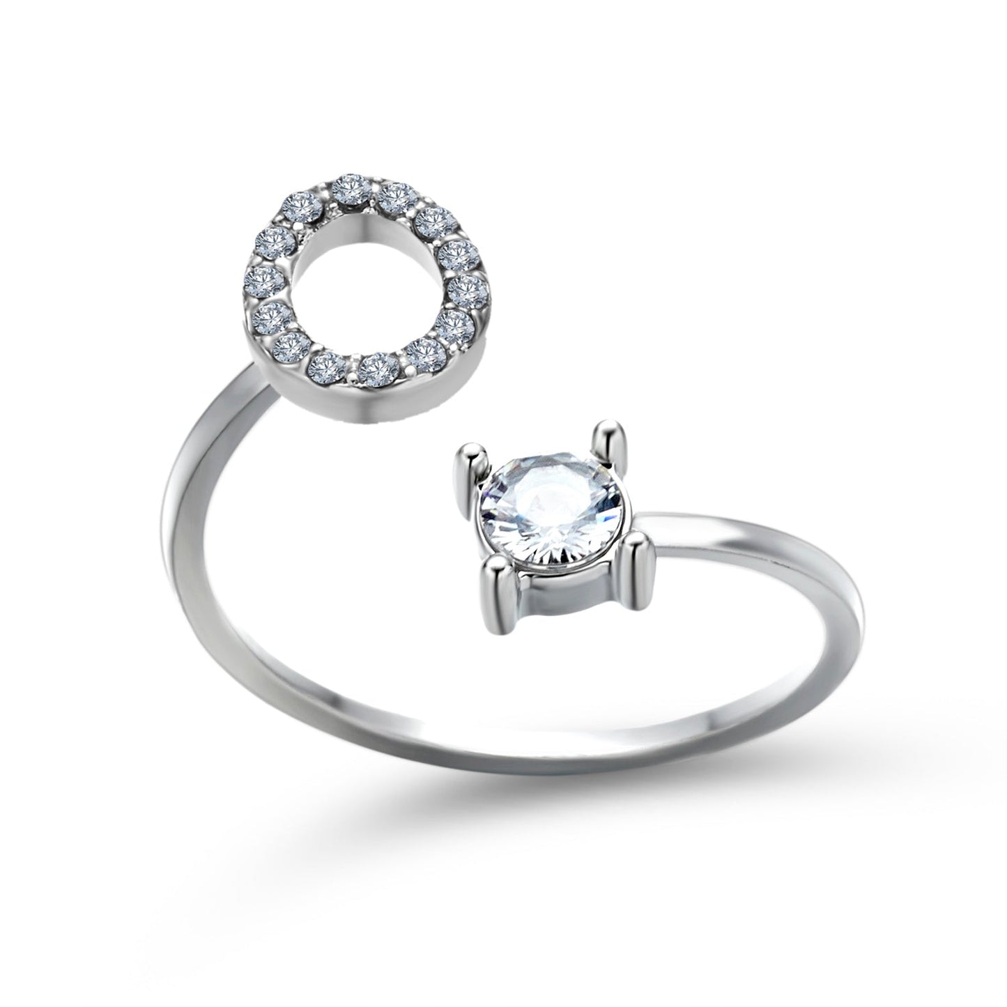 Eleganter Ring mit Initialen, um Erinnerungen lebendig zu halten