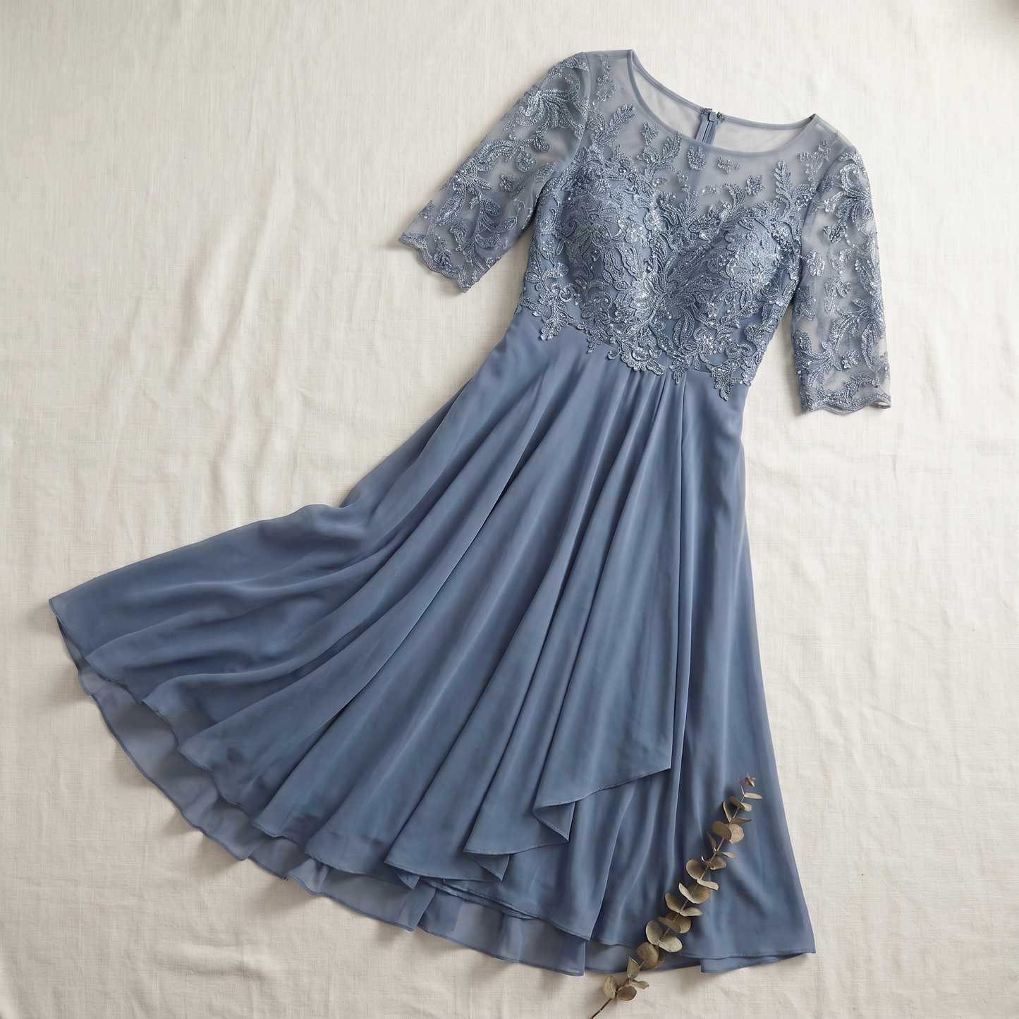 Elegantes Spitzenkleid für Damen | Zeitloses Cocktailkleid für besondere Anlässe