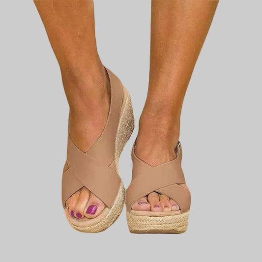 Espadrilles mit Keilabsatz und Überkreuzriemen für Damen