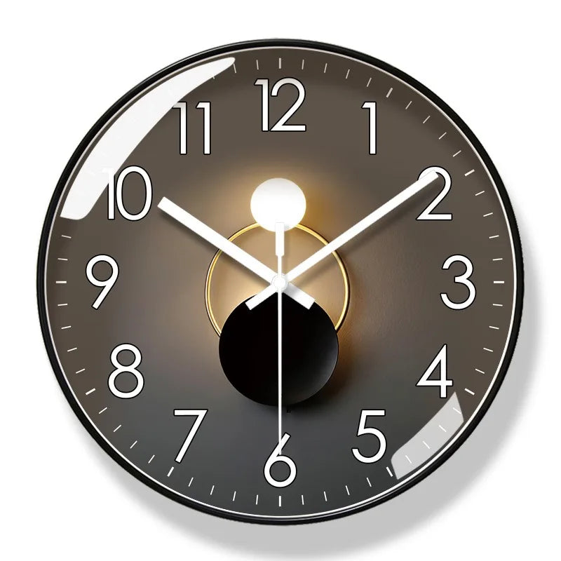 Exklusive runde Wanduhr für moderne Einrichtung