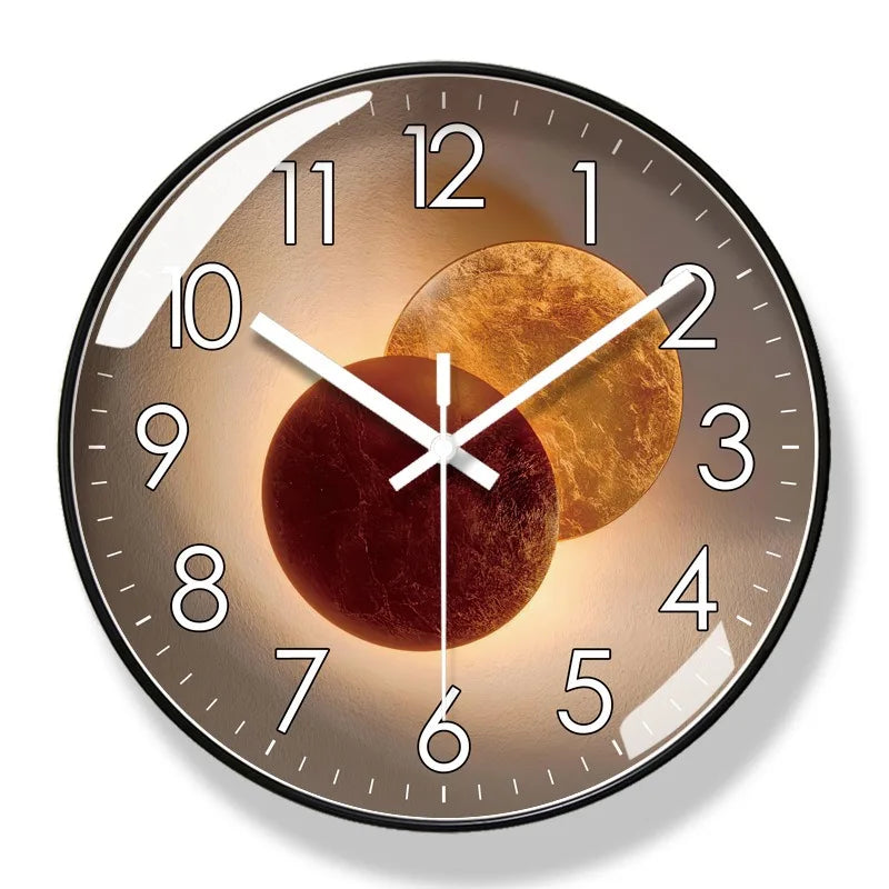 Exklusive runde Wanduhr für moderne Einrichtung