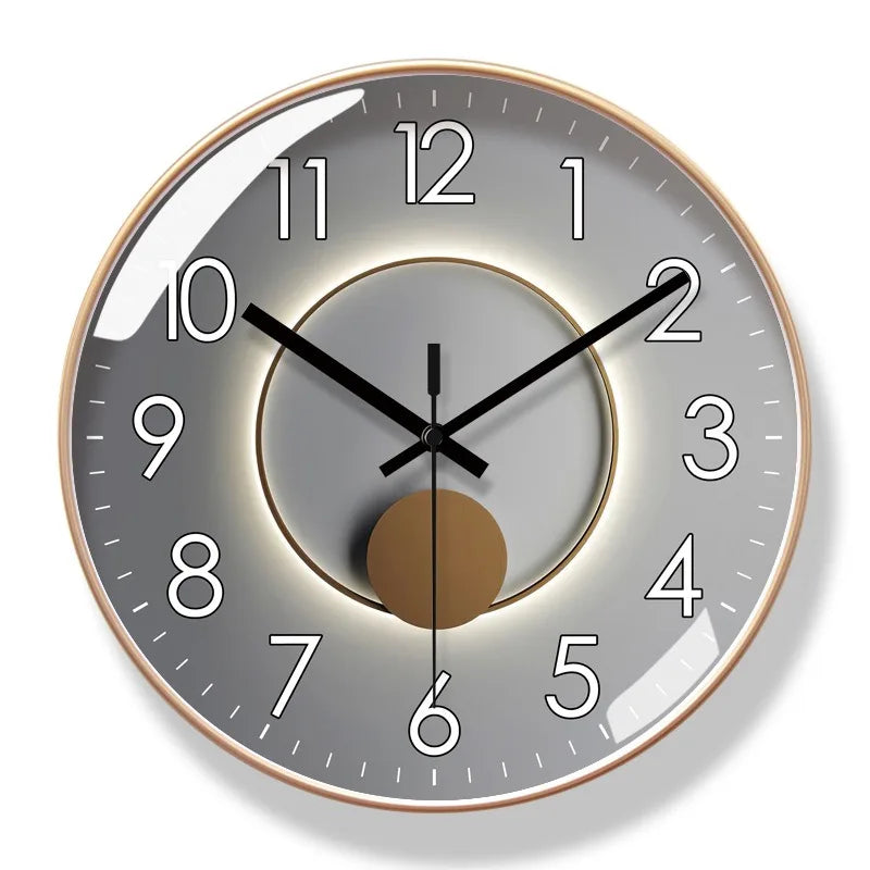 Exklusive runde Wanduhr für moderne Einrichtung