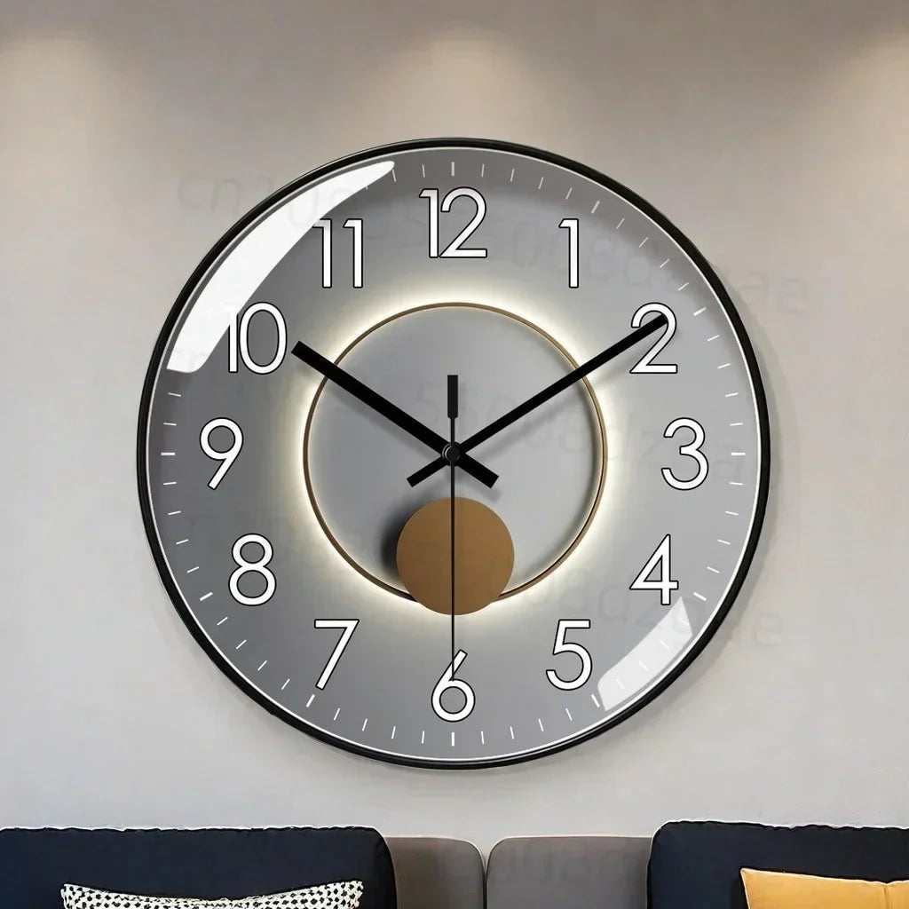 Exklusive runde Wanduhr für moderne Einrichtung