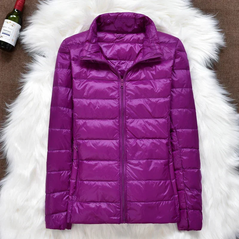 Federleichte, faltbare Damen-Daunenjacke mit Kapuze in Taupe