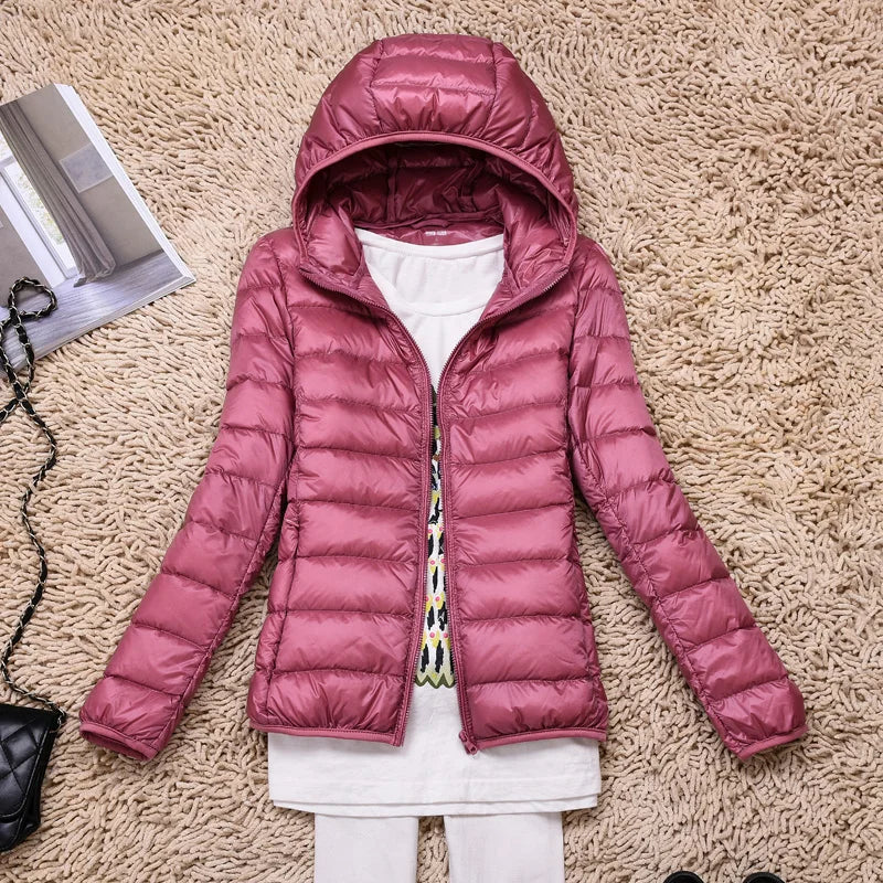 Federleichte, faltbare Damen-Daunenjacke mit Kapuze in Taupe