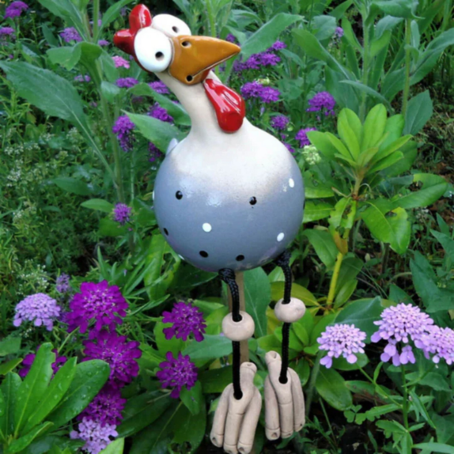 Fröhliche Gartenhühner – Bringen Sie Leben in Ihren Garten!