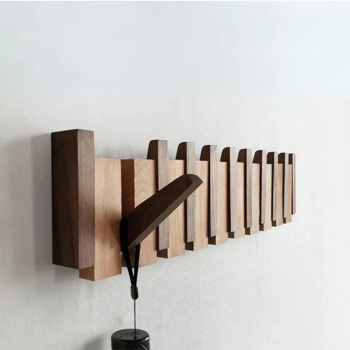 Garderobe im Klavier-Design aus hochwertigem Holz