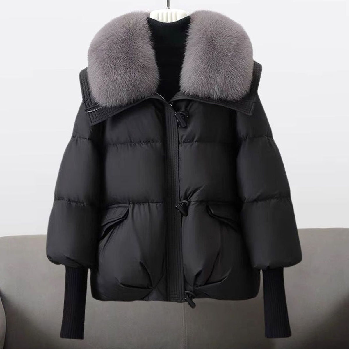 Gefütterte Damen-Puffer-Winterjacke mit Fellkragen