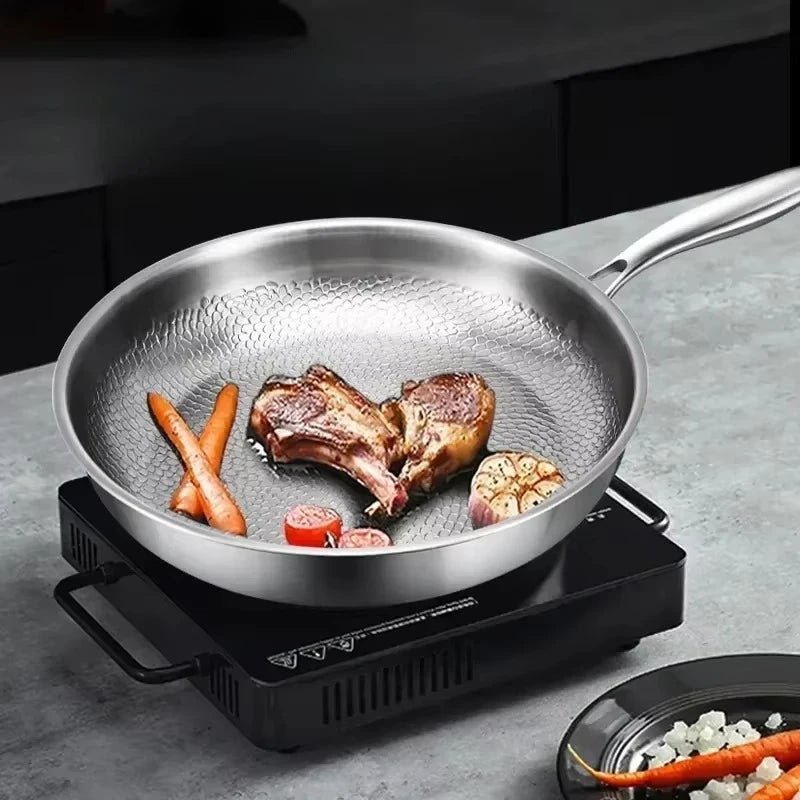 Gehämmerte Titan-Bratpfanne für Induktion – Langlebig und für gleichmäßiges Braten