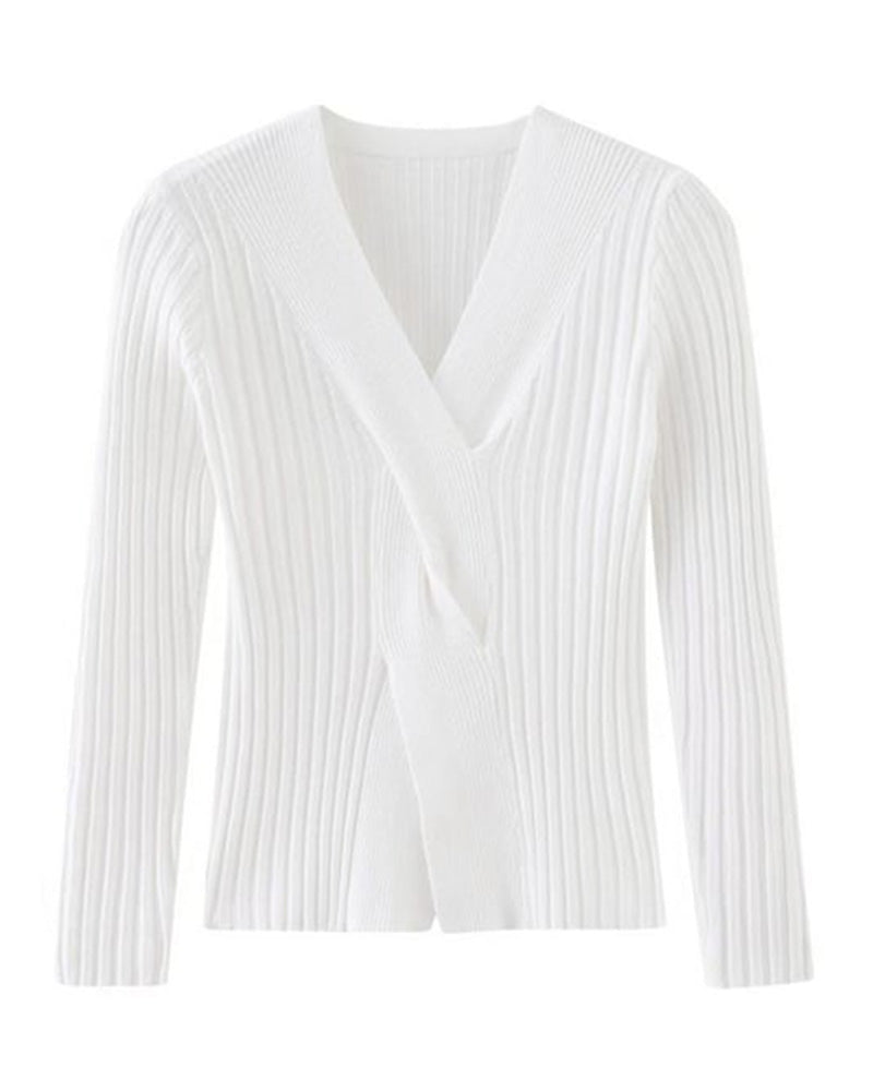 Gerippter Damen-Strickpullover mit V-Ausschnitt und Twist-Detail vorne
