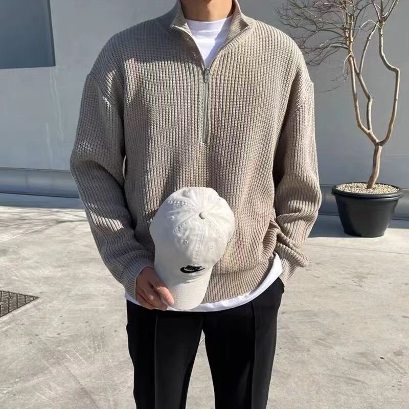 Gerippter Herren-Strickpullover mit Reißverschluss