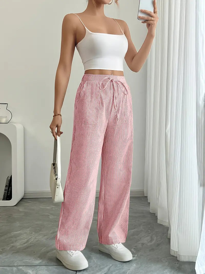 Gestreifte Damenhose mit weitem Bein