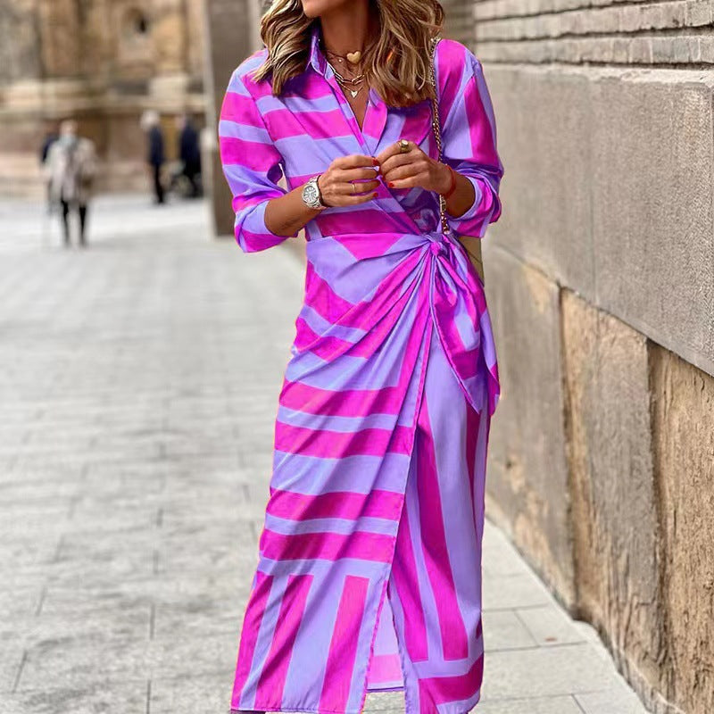 Gestreiftes Wickel-Midikleid für Damen