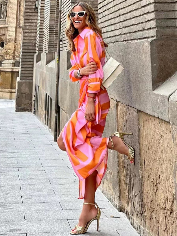 Gestreiftes Wickel-Midikleid für Damen