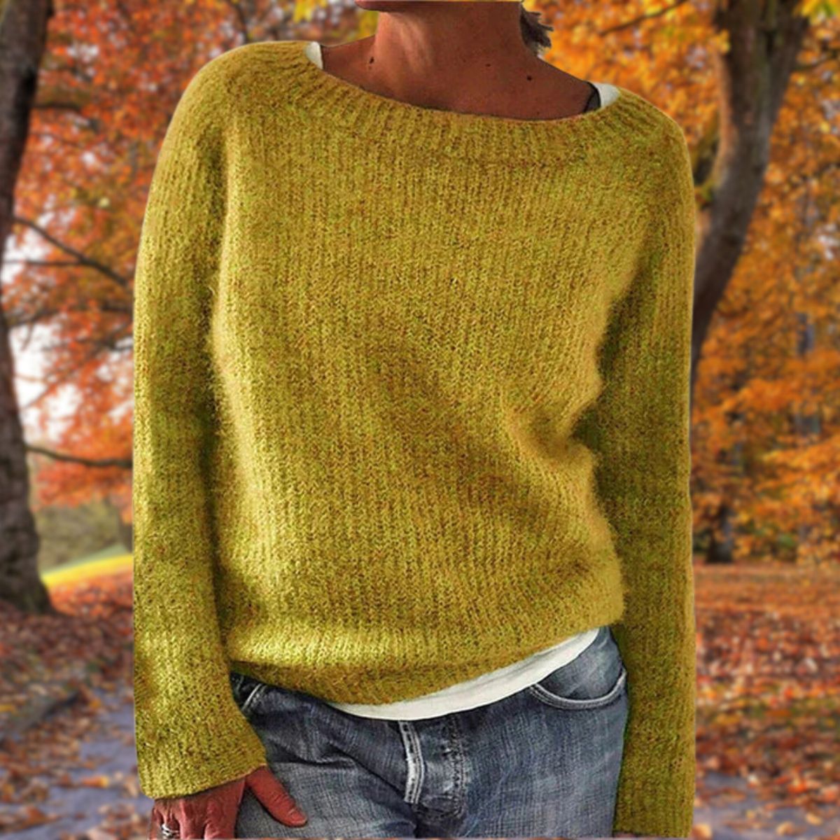 Gestrickter Damenpullover mit langen Ärmeln