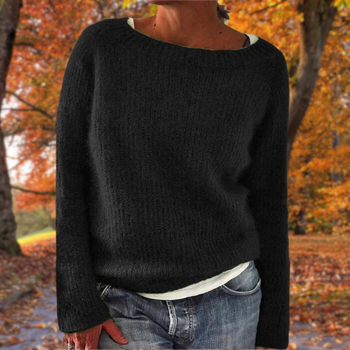 Gestrickter Damenpullover mit langen Ärmeln