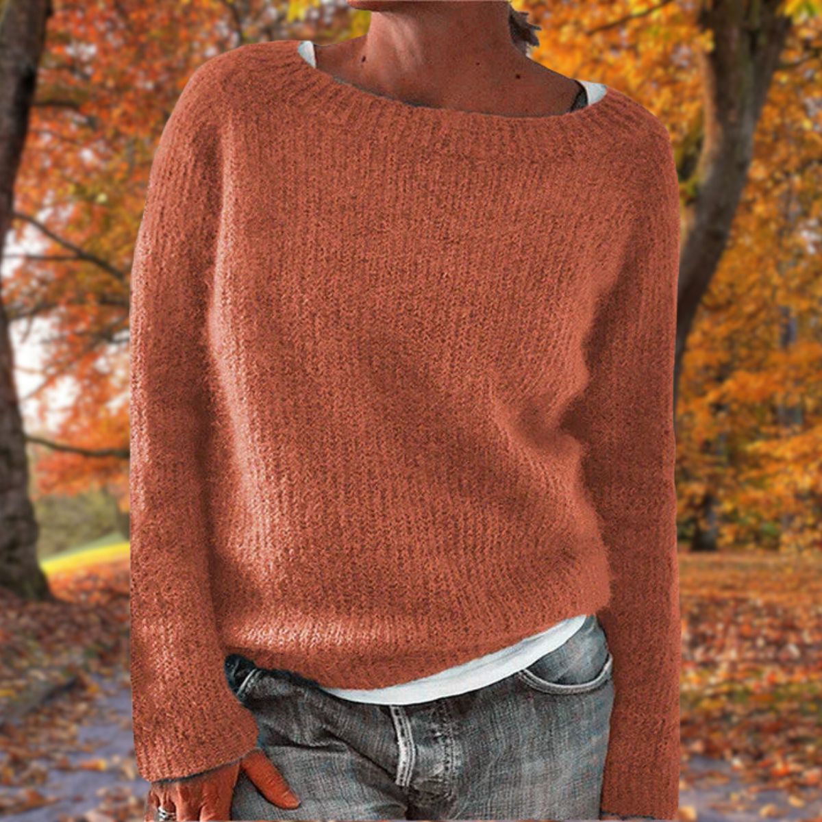 Gestrickter Damenpullover mit langen Ärmeln