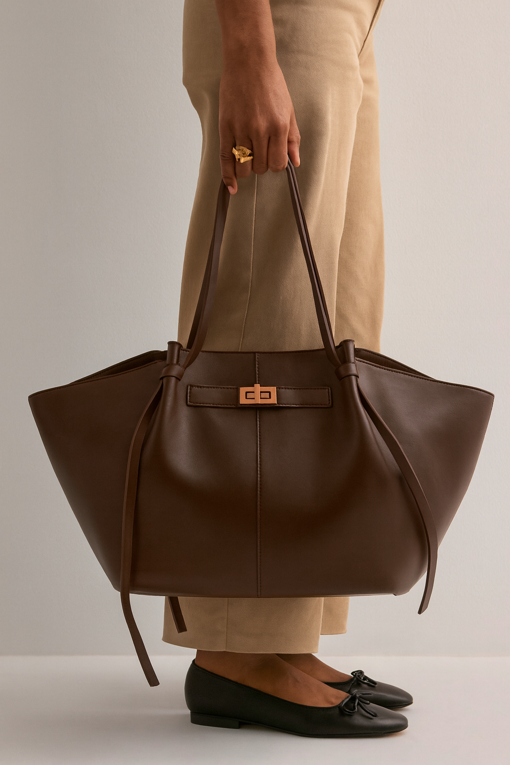 Große schwarze Handtasche aus PU-Leder Lyra