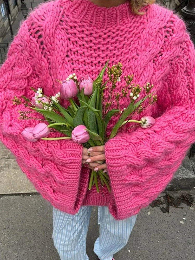 Grob gestrickter, gemütlicher Pullover