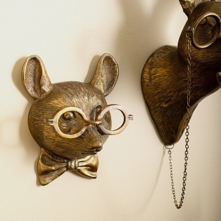 Handbemalte Tiermotive als Wandkunst – kreative Wohndekoration