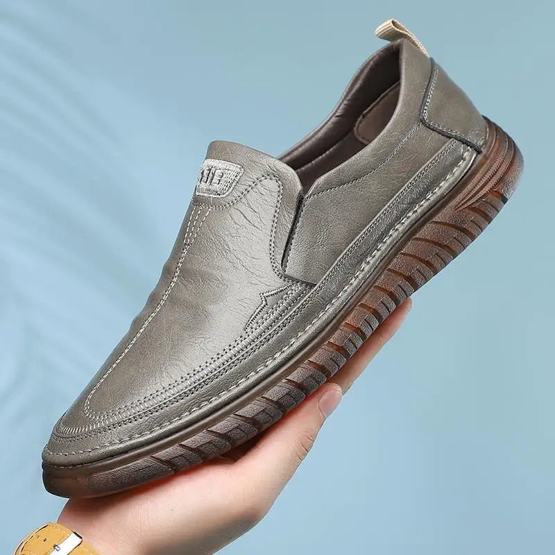 Handgefertigte Lederschuhe für Herren
