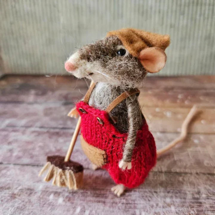 Handgefertigte, nadelgefilzte Maus