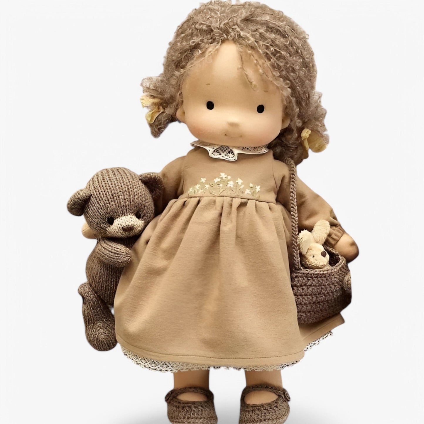 Handgemachte pädagogische Puppe