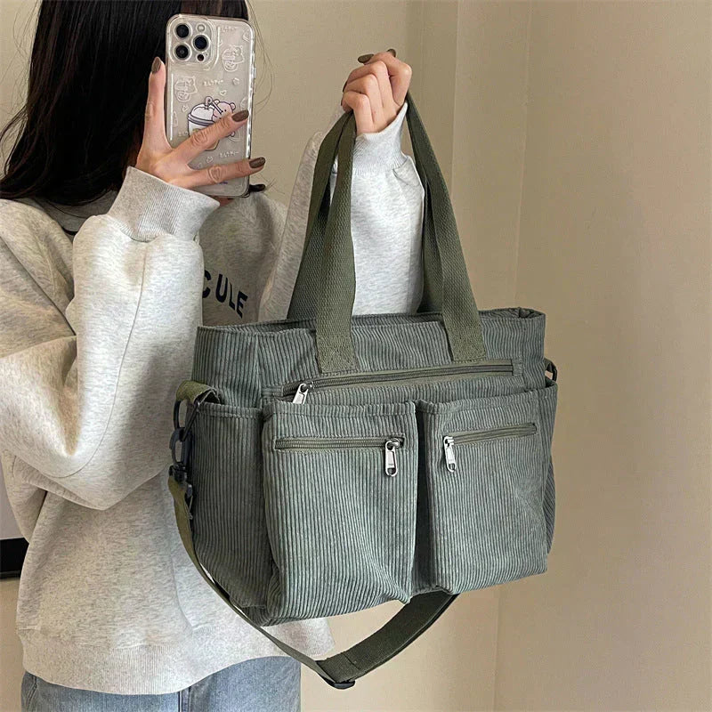 Herbstliche Tasche mit Doppelreißverschluss