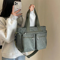 Herbstliche Tasche mit Doppelreißverschluss