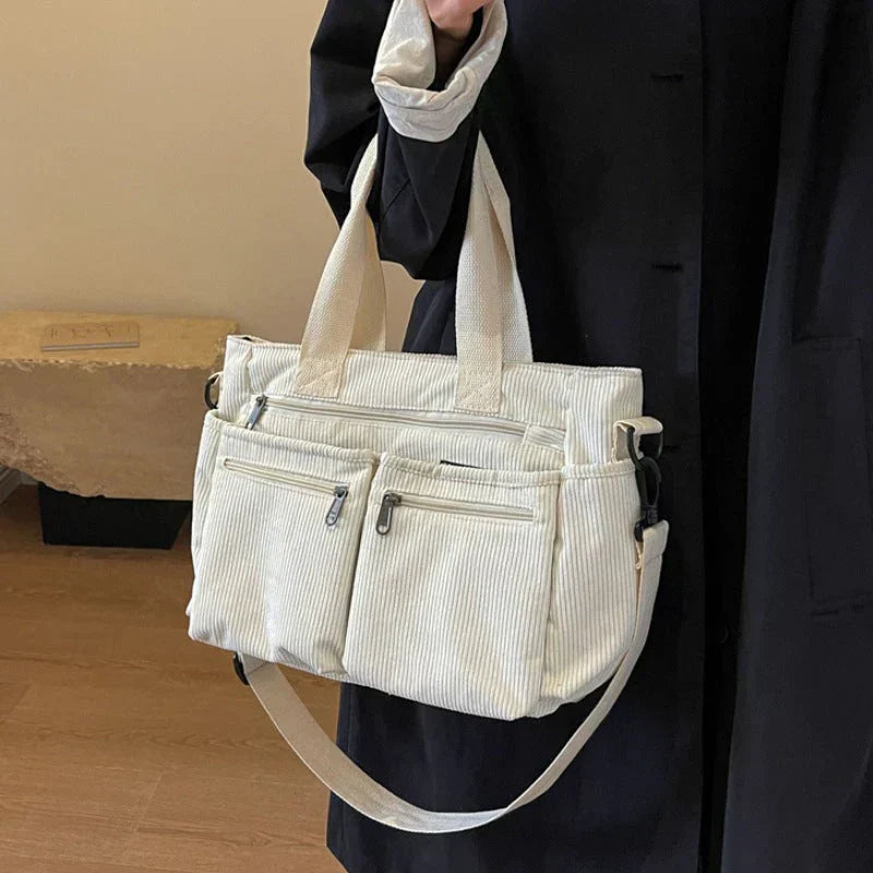 Herbstliche Tasche mit Doppelreißverschluss