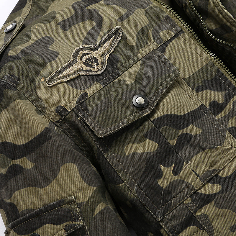 Herren-Feldjacke mit Camouflage-Muster aus strapazierfähigem Canvas mit Schulterklappen, mehreren Taschen und Stehkragen Mune Fashion