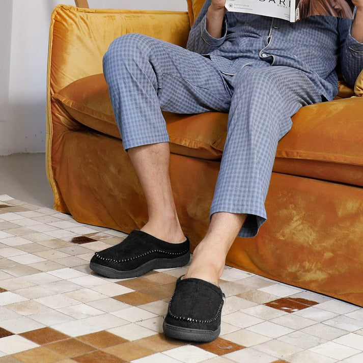 Herren-Hausschuhe im komfortablen Design aus weichem Material