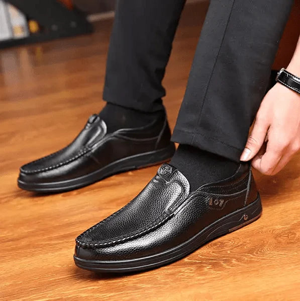 Herren-Slipper aus echtem Leder