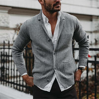 Herren-Strickjacke mit Knöpfen