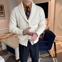 Herren-Strickjacke mit Schalkragen