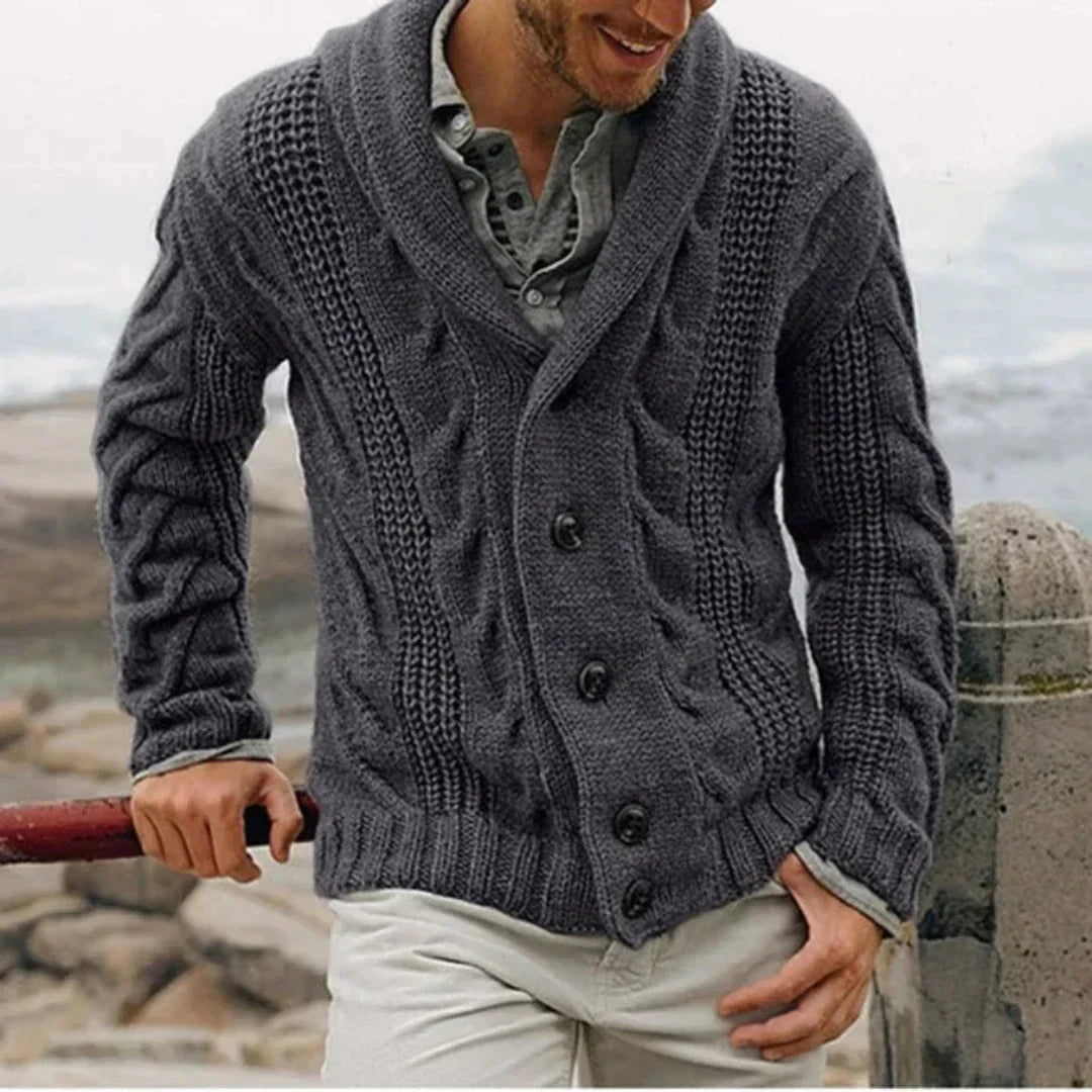 Herren-Strickjacke mit Schalkragen und Zopfmuster
