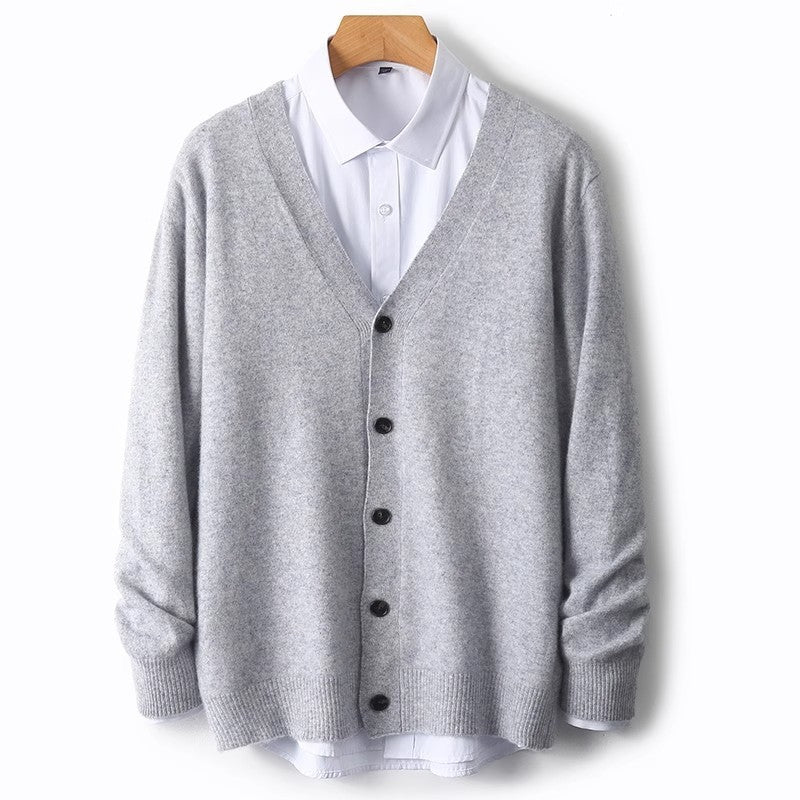 Herren-Strickjacke mit V-Ausschnitt und Knopfleiste