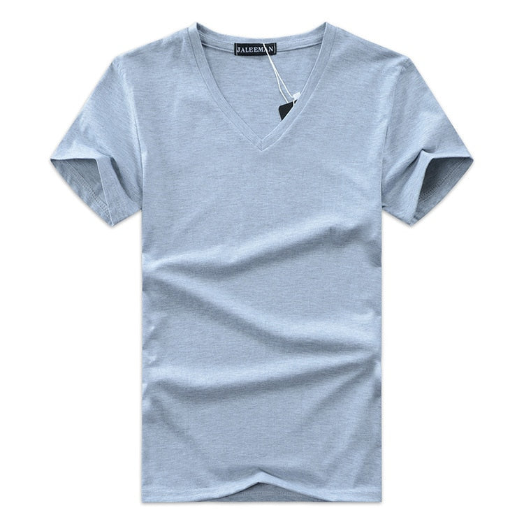 Herren-T-Shirt mit V-Ausschnitt im Slim Fit