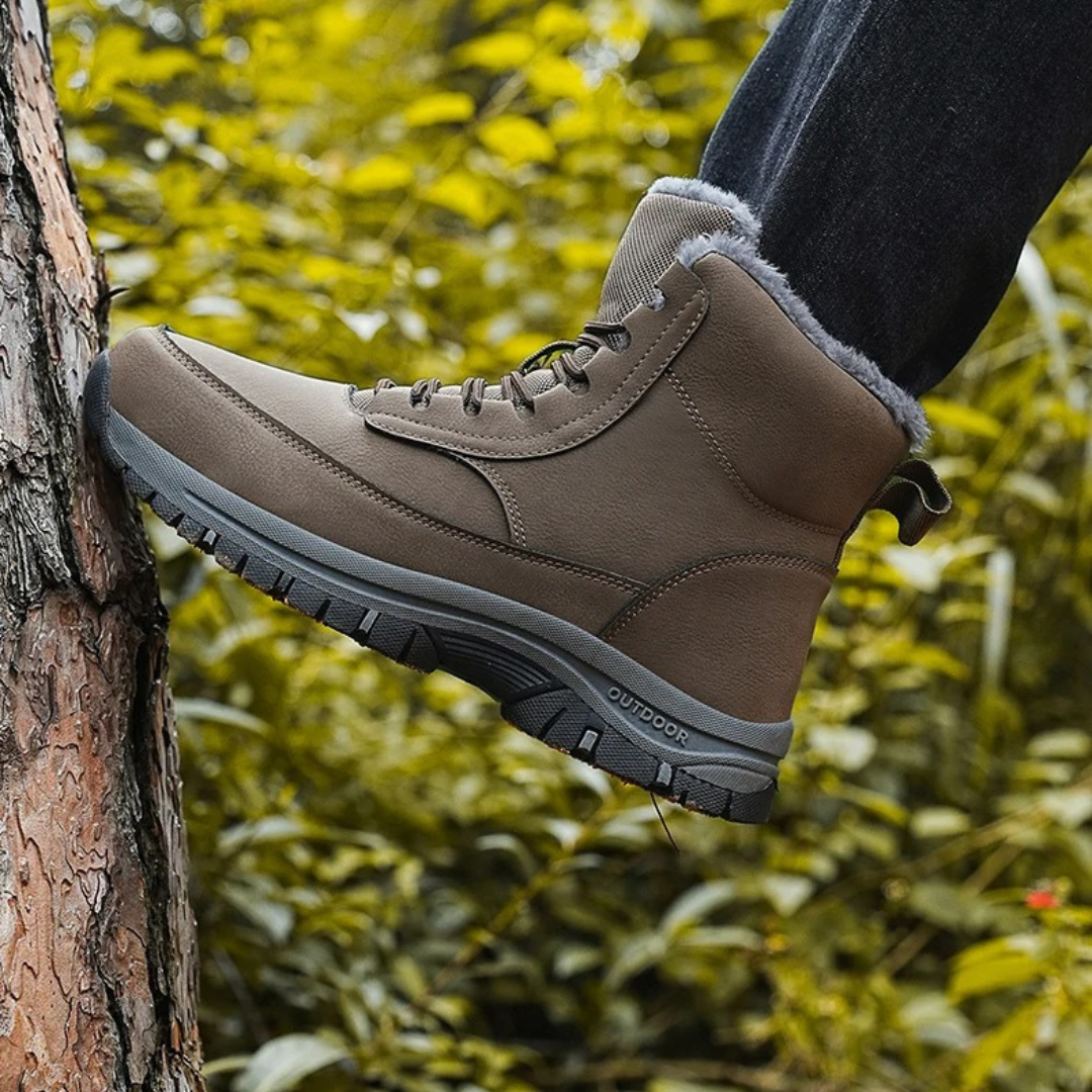 Herren-Winterstiefel mit Fell