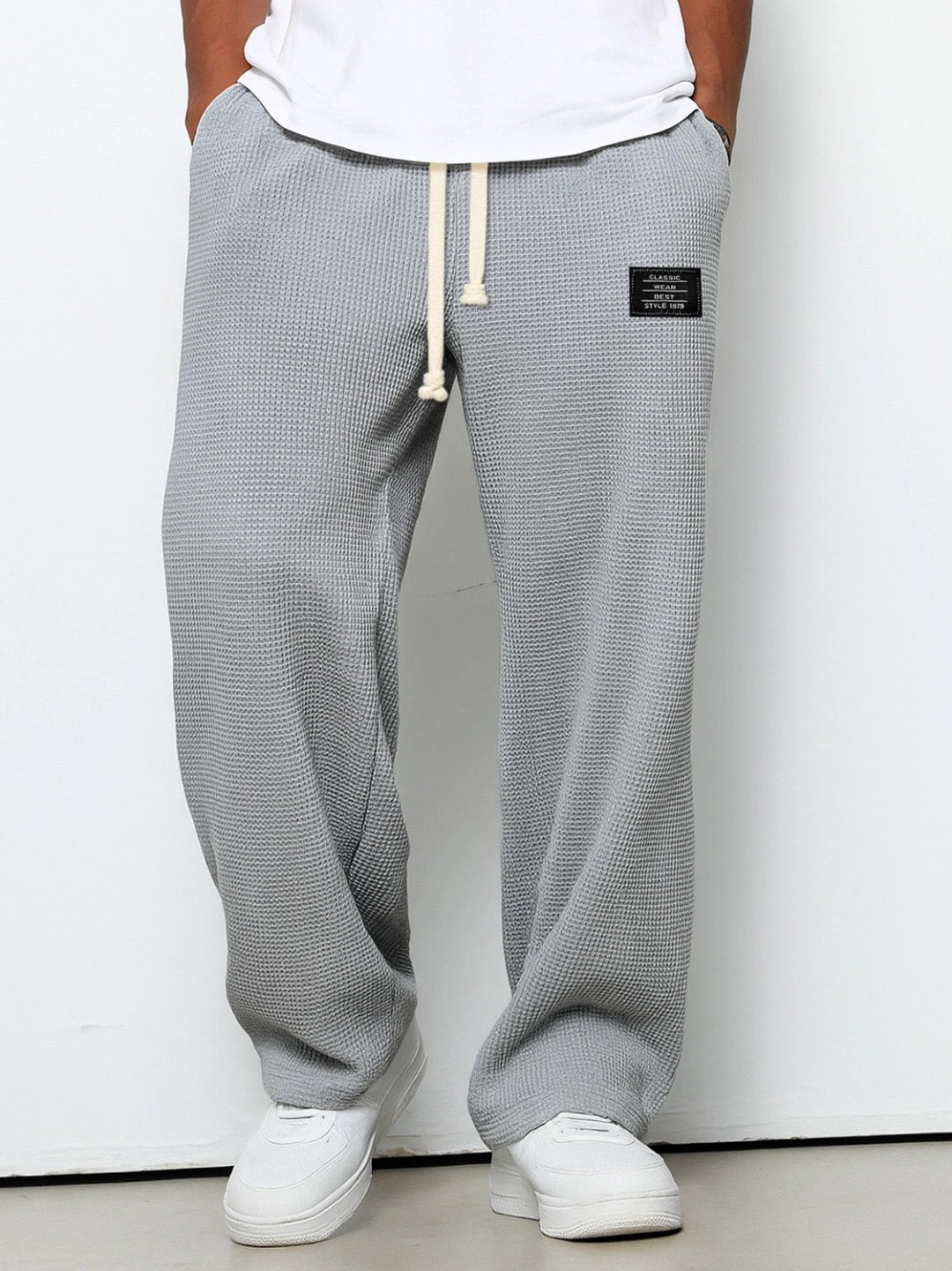 Herrenhose im Loose-Fit – verstellbarer Bund & bequeme Passform