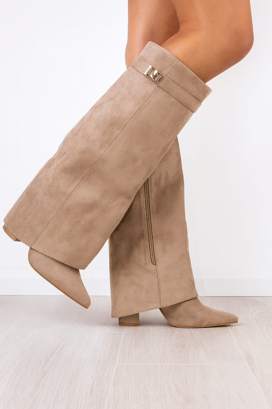 Hohe Damenstiefel aus Premium-Leder mit Blockabsatz