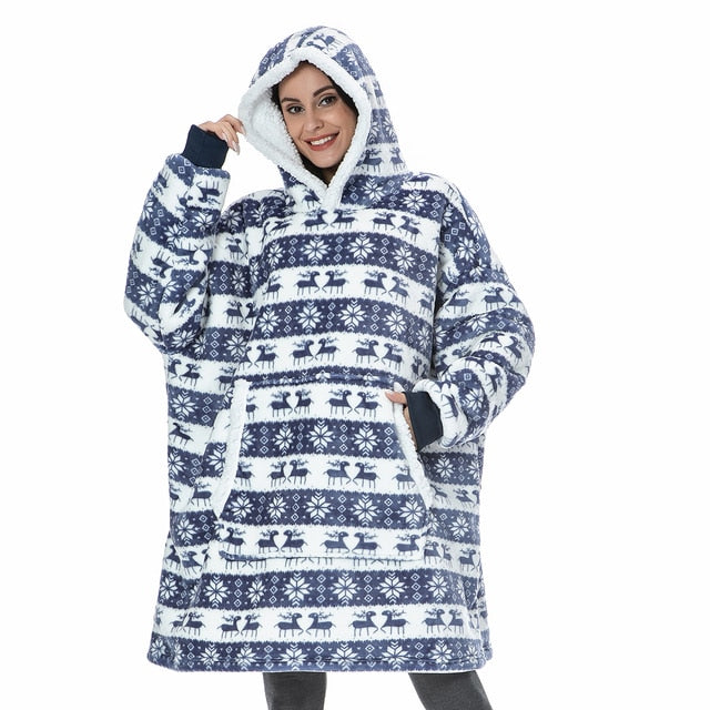 Hoodie-Decke | Wundervolle Kombination aus weichem Hoodie und gemütlicher Decke in einem