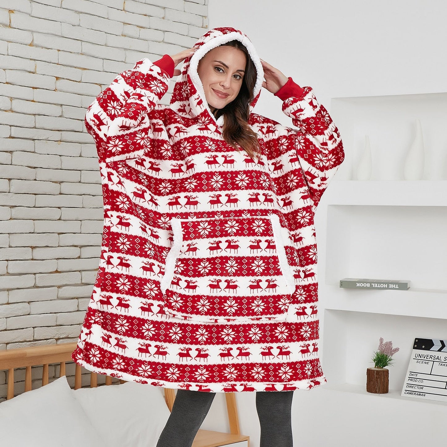 Hoodie-Decke | Wundervolle Kombination aus weichem Hoodie und gemütlicher Decke in einem