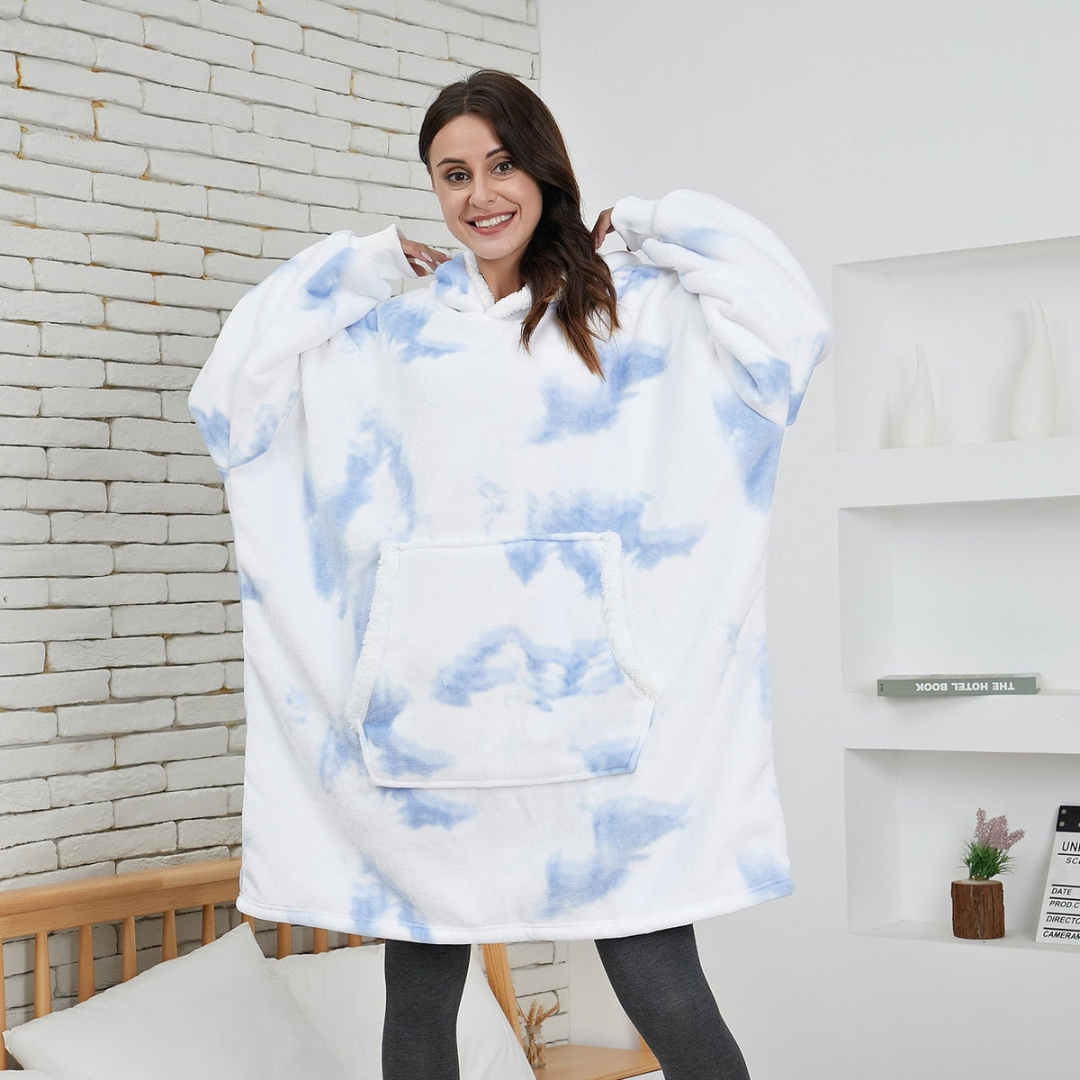 Hoodie-Decke | Wundervolle Kombination aus weichem Hoodie und gemütlicher Decke in einem
