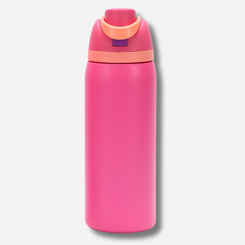 Isolierte Wasserflasche mit integriertem Strohhalm