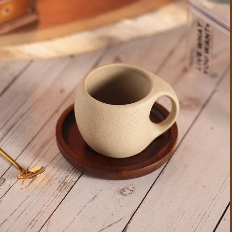 Japanisch inspiriertes Kaffeetassen-Set aus Keramik inklusive Bambusuntertasse und Löffel