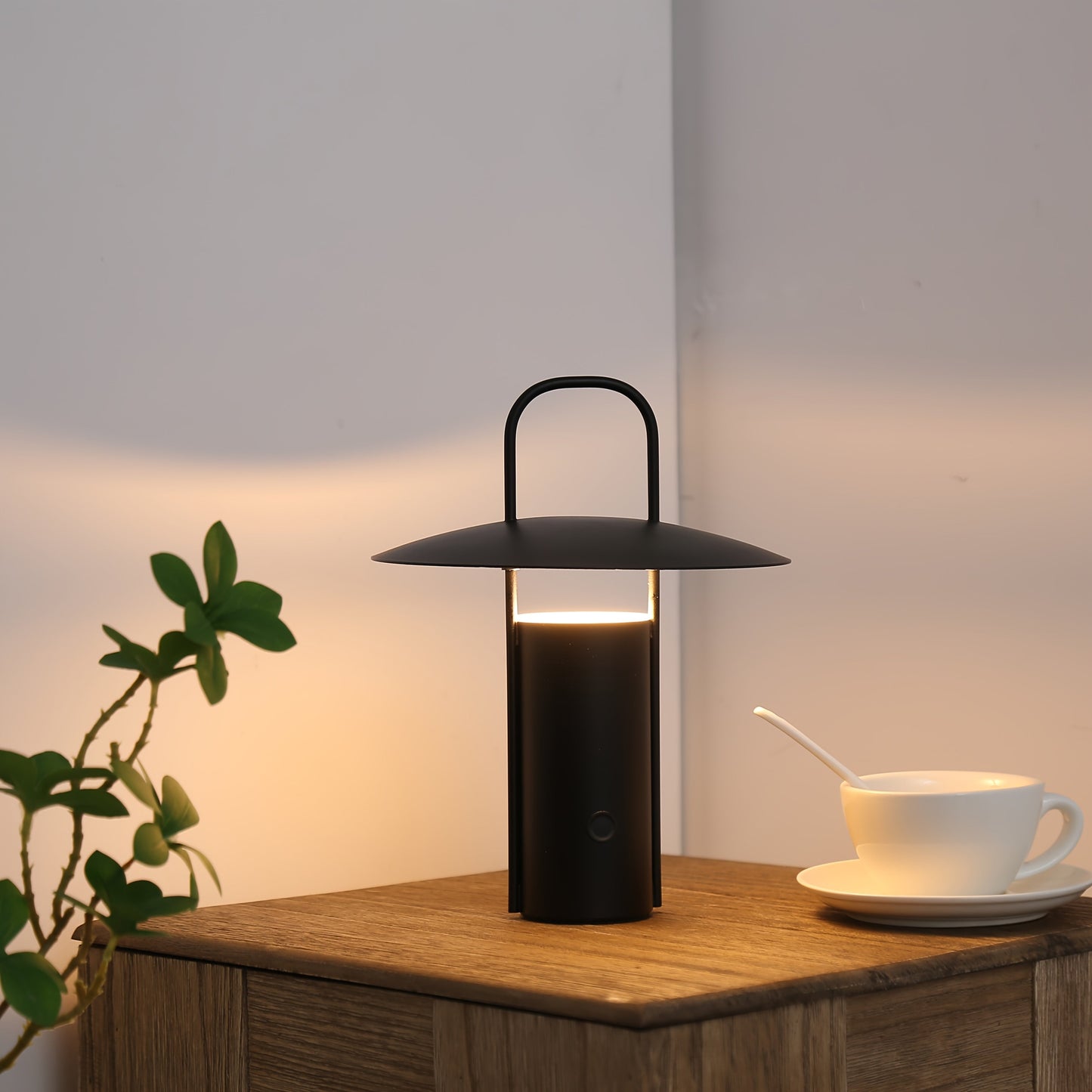 Kabellose LED-Touch-Lampe | Über USB aufladbare Tischleuchte aus Metall